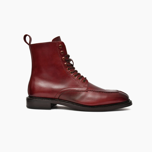 WHINGTIP DERBY GOODYEAR WELTED CHUKKA BOOT