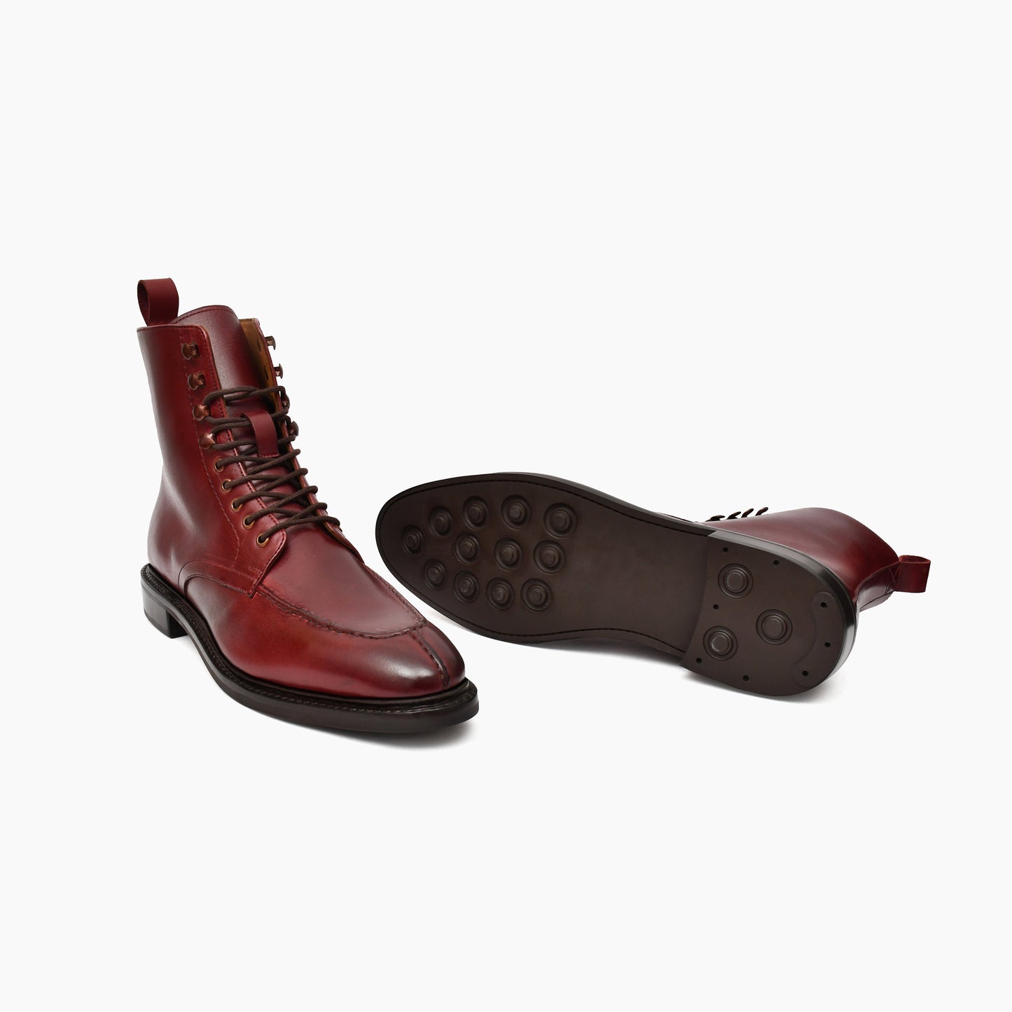 WHINGTIP DERBY GOODYEAR WELTED CHUKKA BOOT